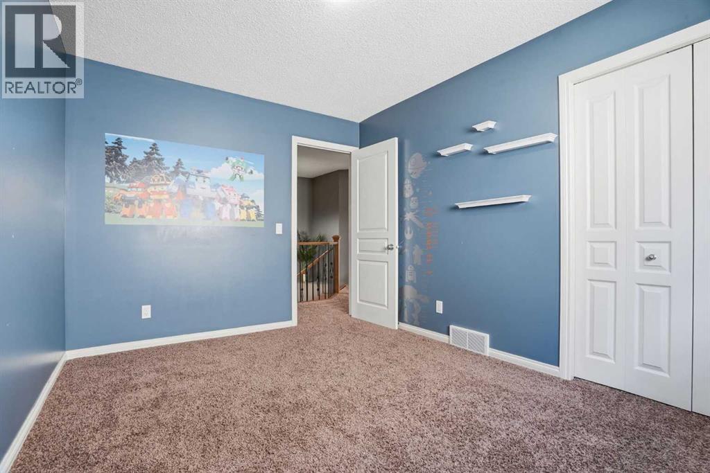 99 Aspen Hills Close SW - 22