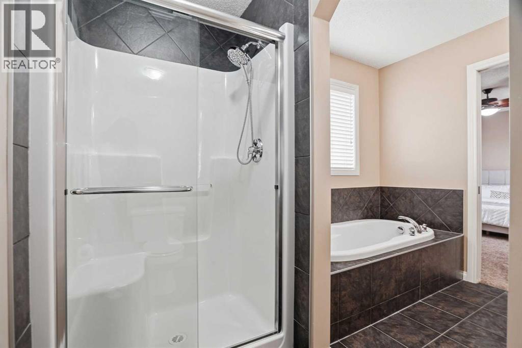 99 Aspen Hills Close SW - 26