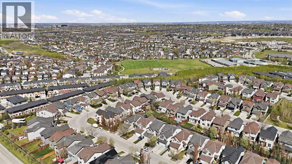 99 Aspen Hills Close SW - 39
