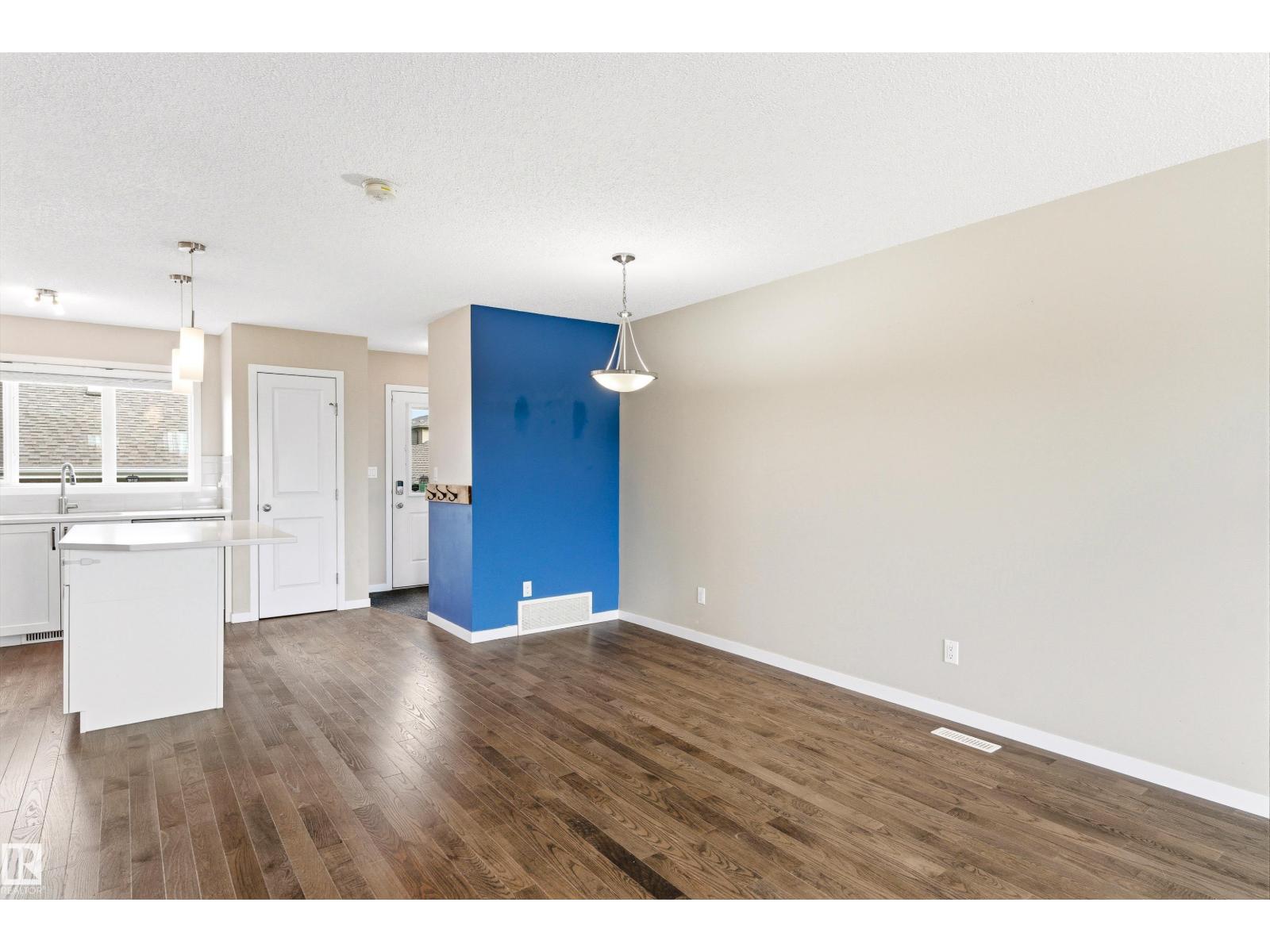 2241 PRICE LN SW - 10