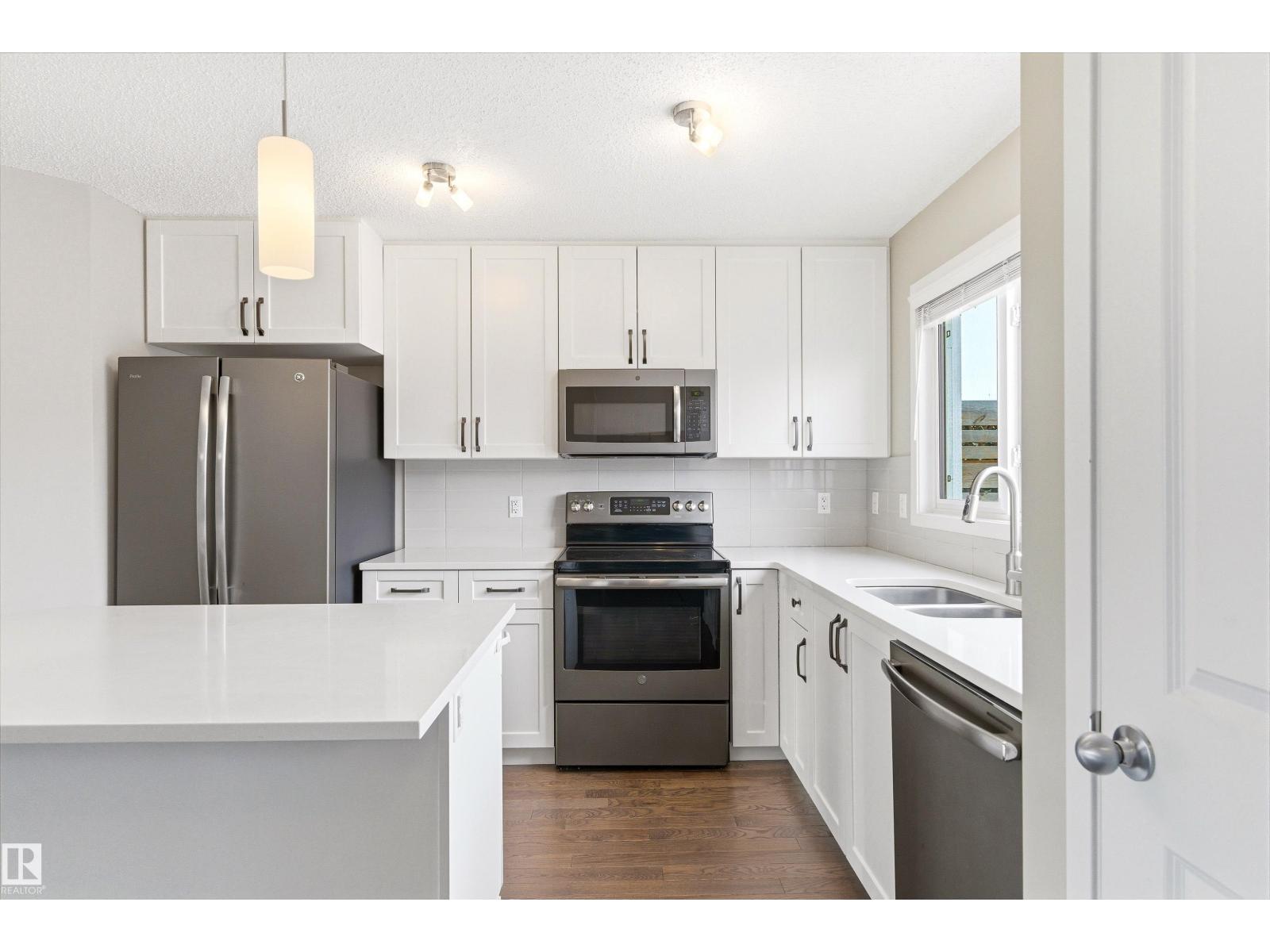 2241 PRICE LN SW - 12