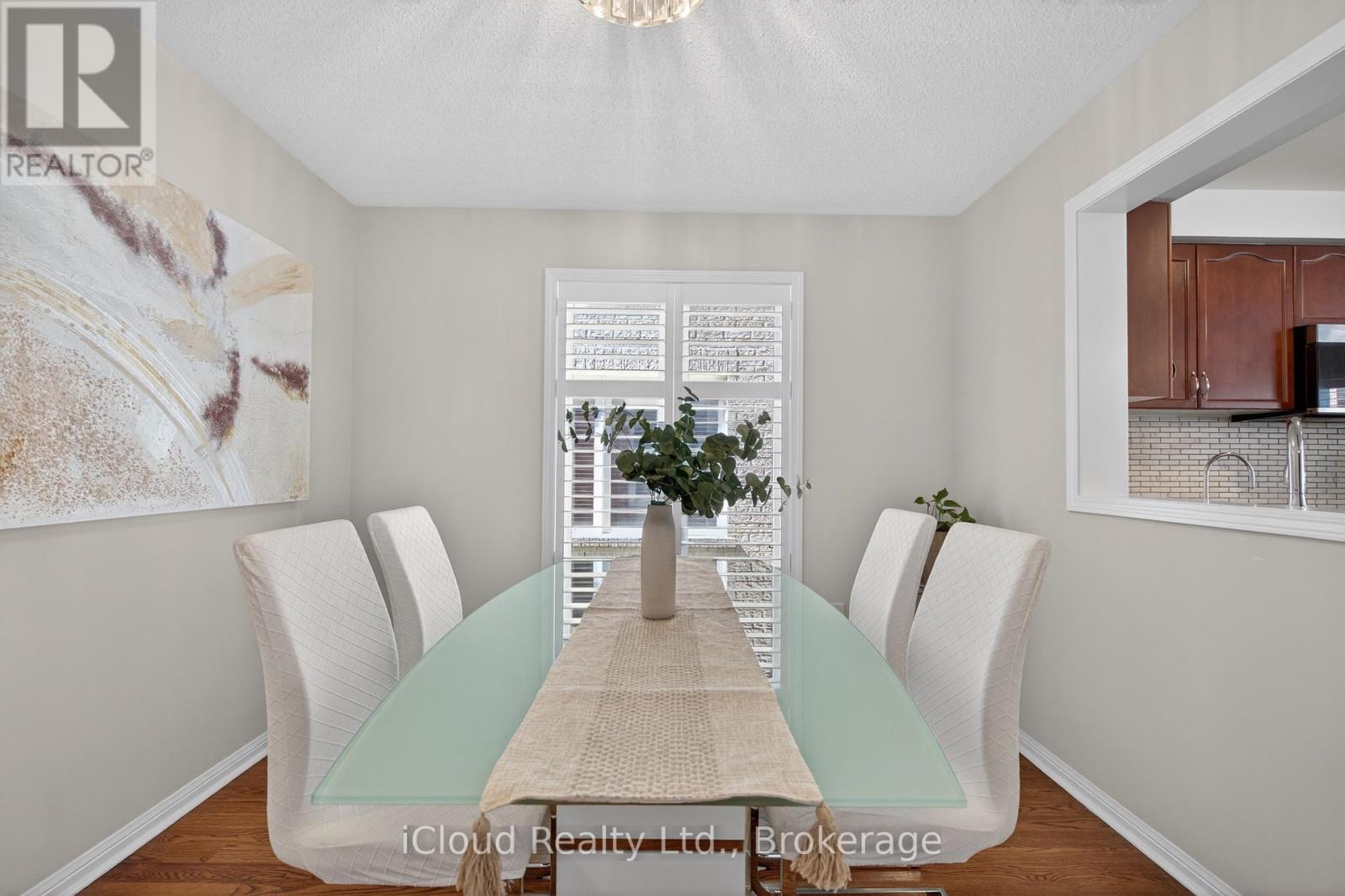 676 SPEYER CIRCLE - 17