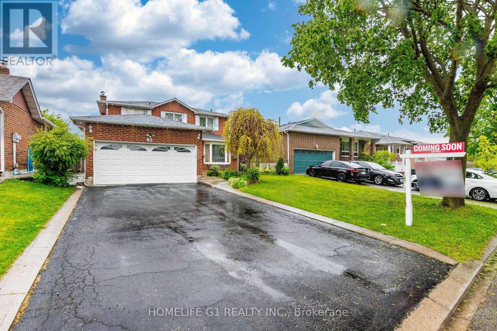 92 REYNIER DRIVE - Image 2