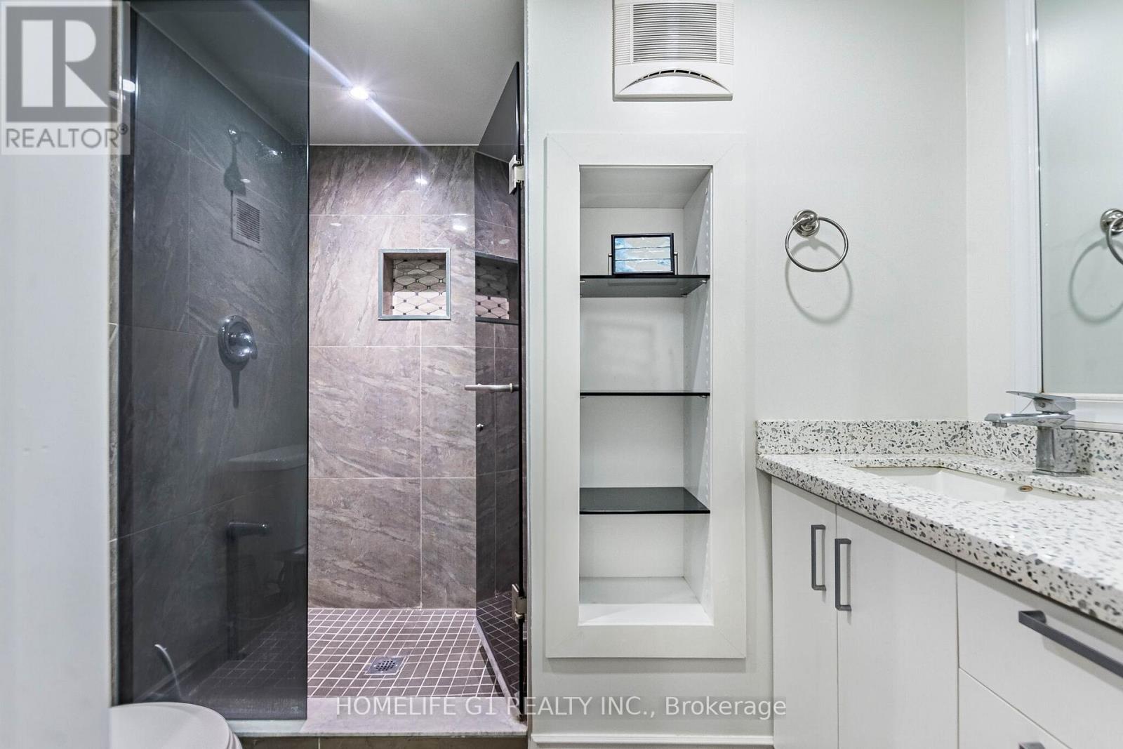 92 REYNIER DRIVE - 35