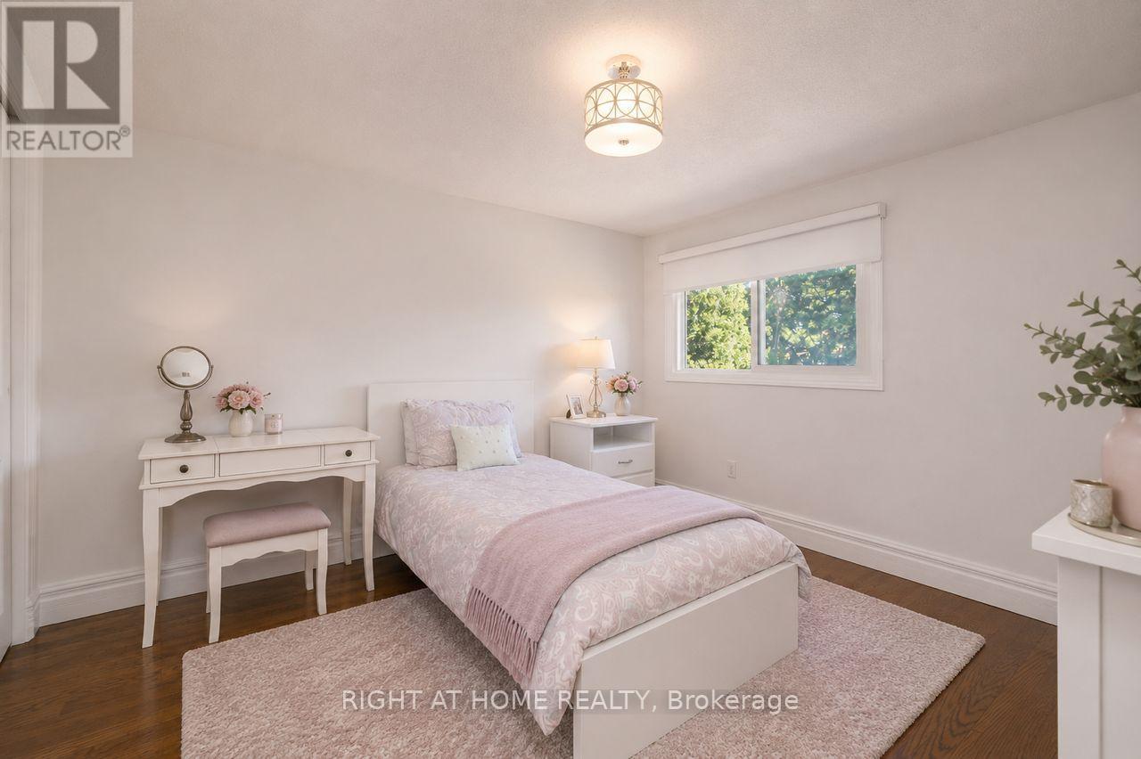 3115 SPRING CREEK CRESCENT - 27