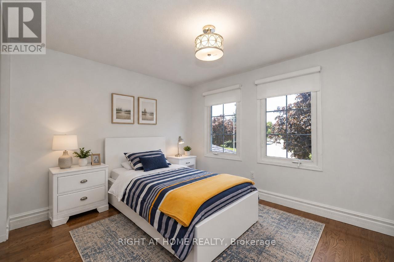 3115 SPRING CREEK CRESCENT - 32