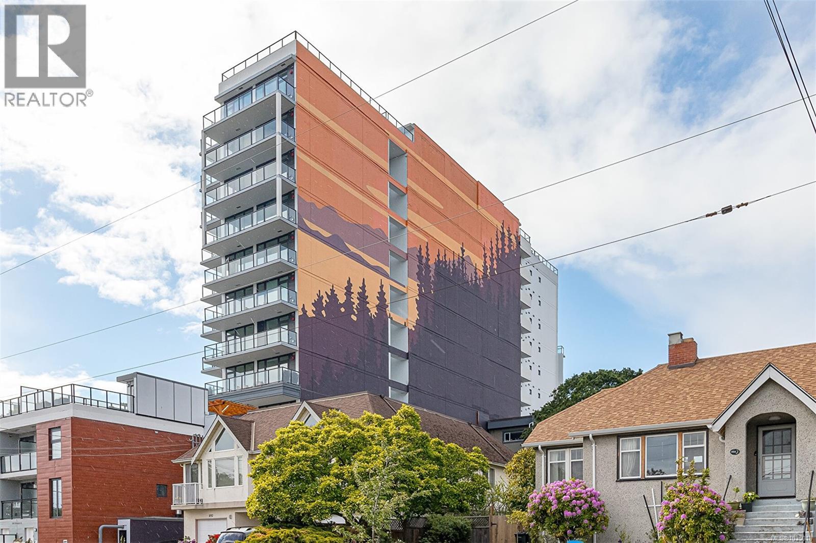 202 899 Esquimalt Road - photo 2