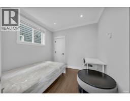 4364 Greta Street, Burnaby, BC V5J1N8 Photo 32