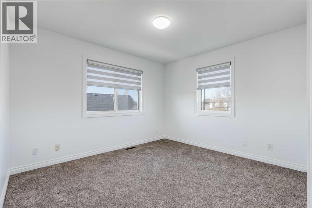 80 Canoe Square SW - 26