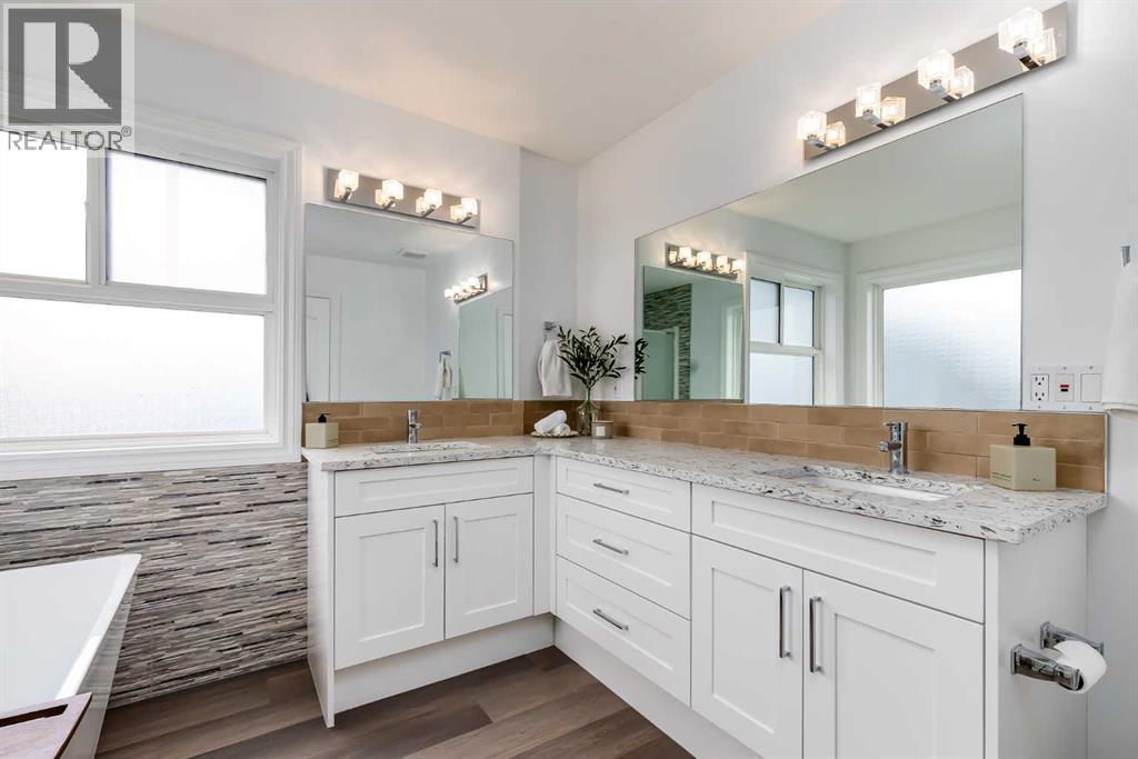 80 Canoe Square SW - 22