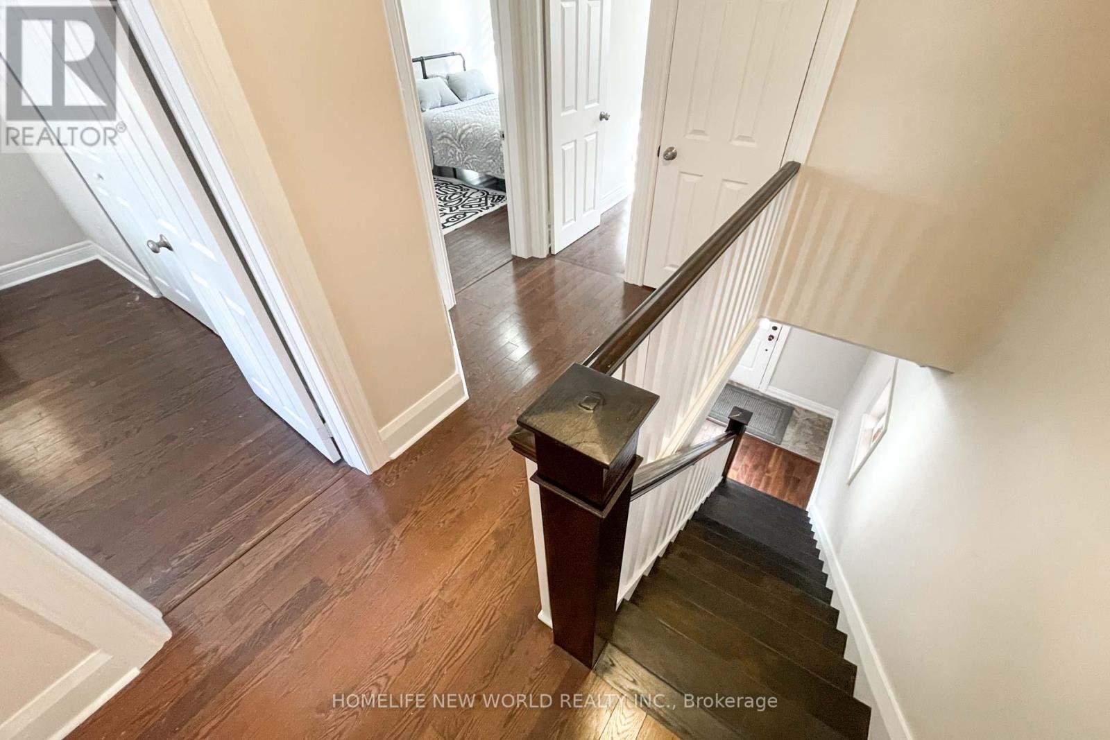 226 HILLSDALE AVENUE E - 12
