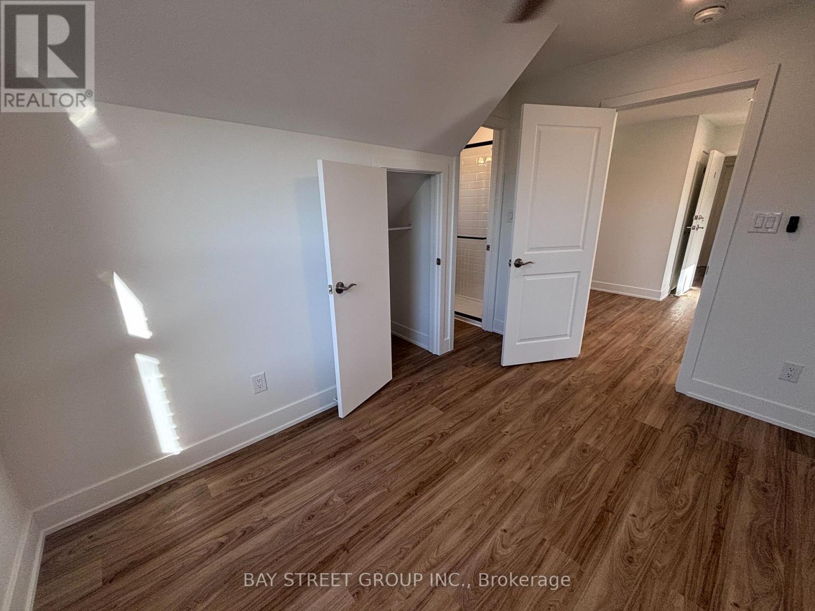 1311 PAPE AVENUE - 33