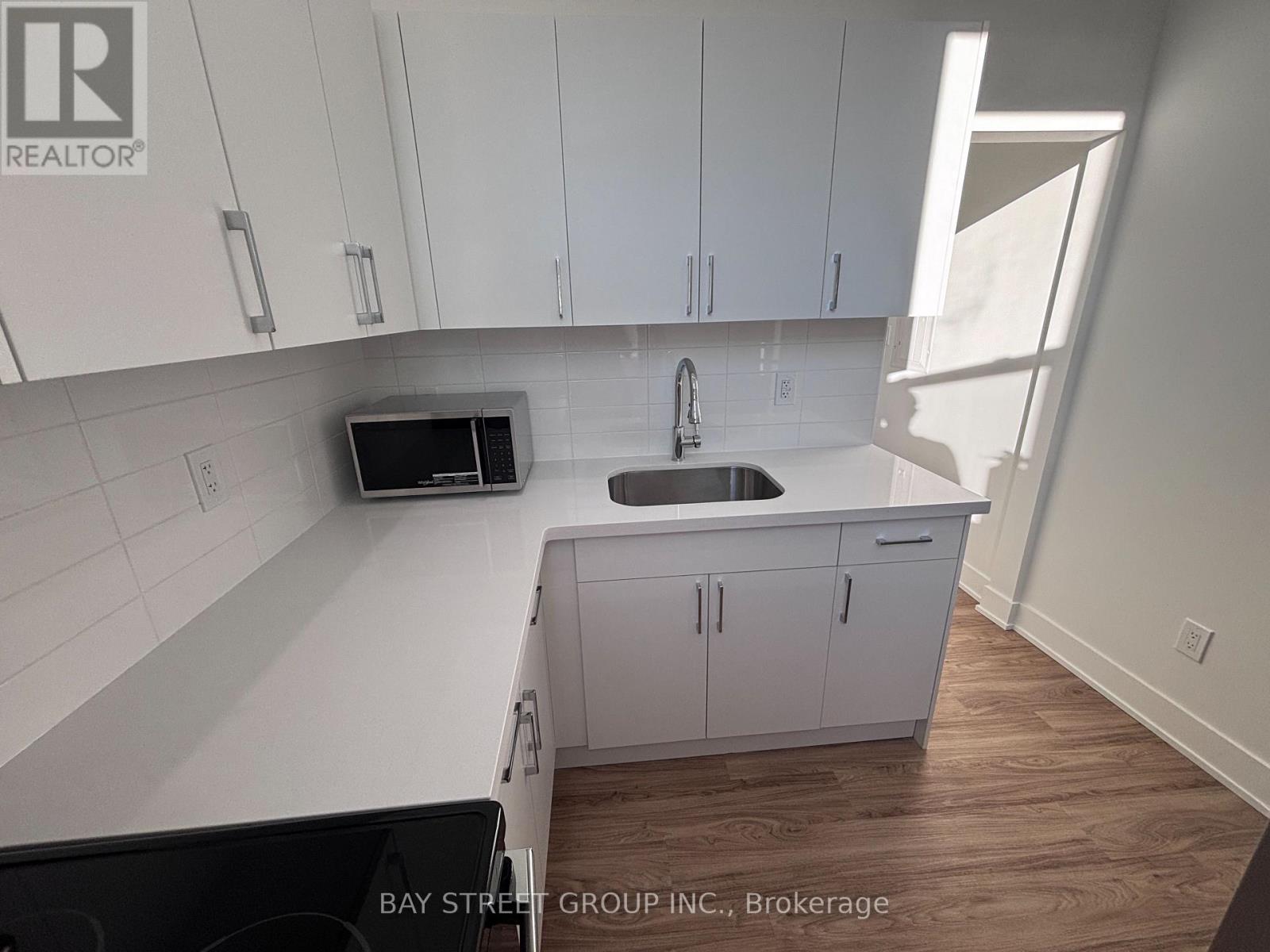 1311 PAPE AVENUE - 36