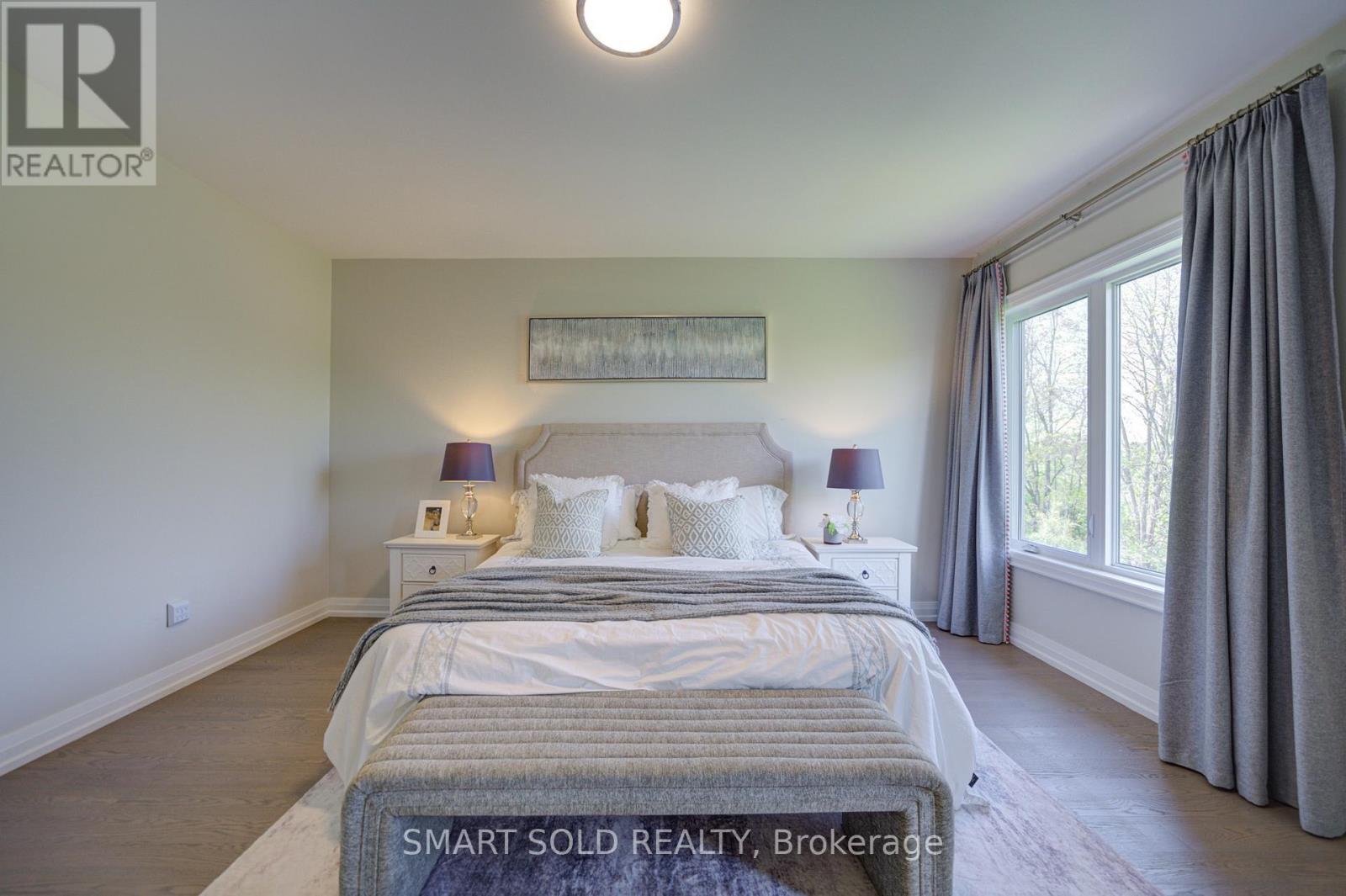 29 PLOWMAN LANE - 26