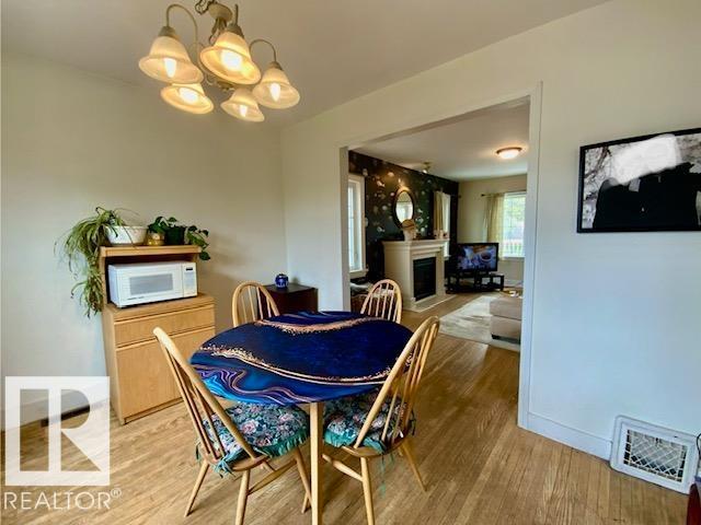 3906 53A ST — photo 23