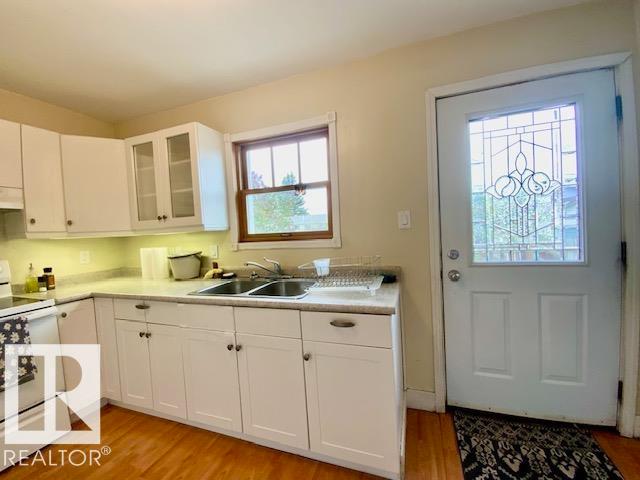3906 53A ST — photo 26
