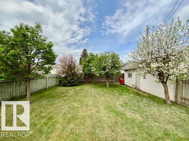 3906 53A ST — photo 41