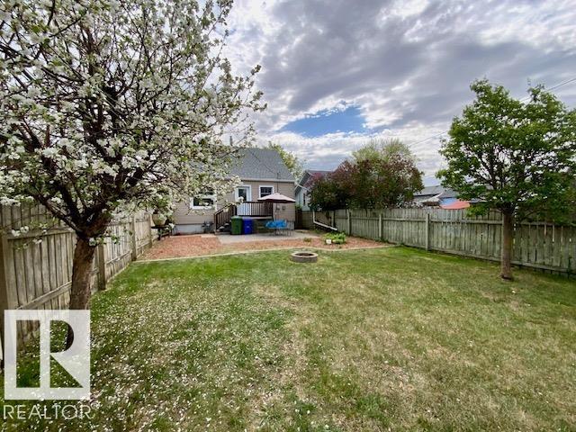 3906 53A ST — photo 43