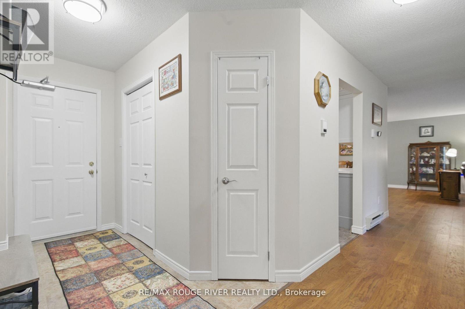 #222 475 PARKHILL ROAD W - 10