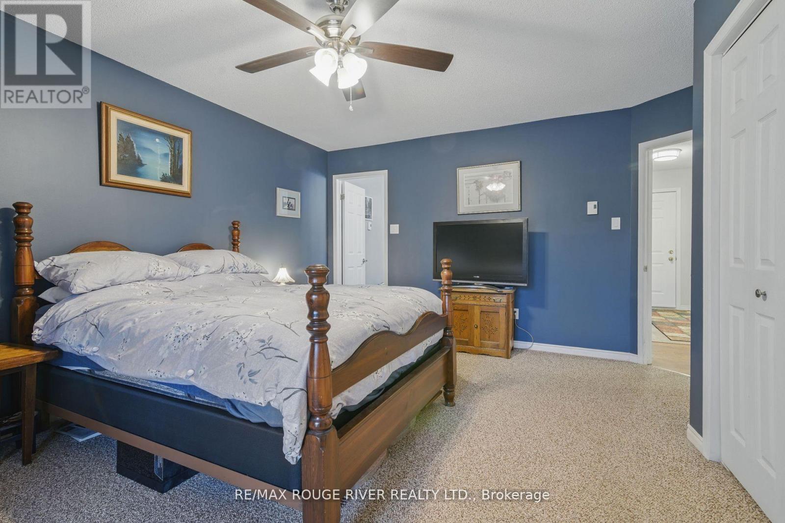 #222 475 PARKHILL ROAD W - 30