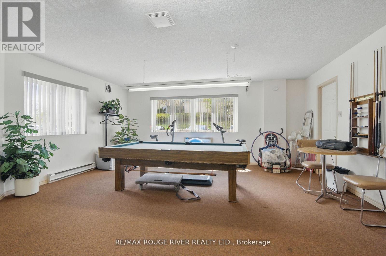 #222 475 PARKHILL ROAD W - 39