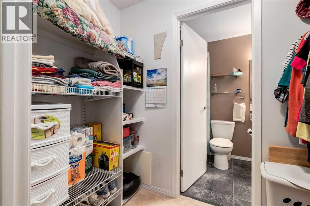 #310 723 57 Avenue SW - 17
