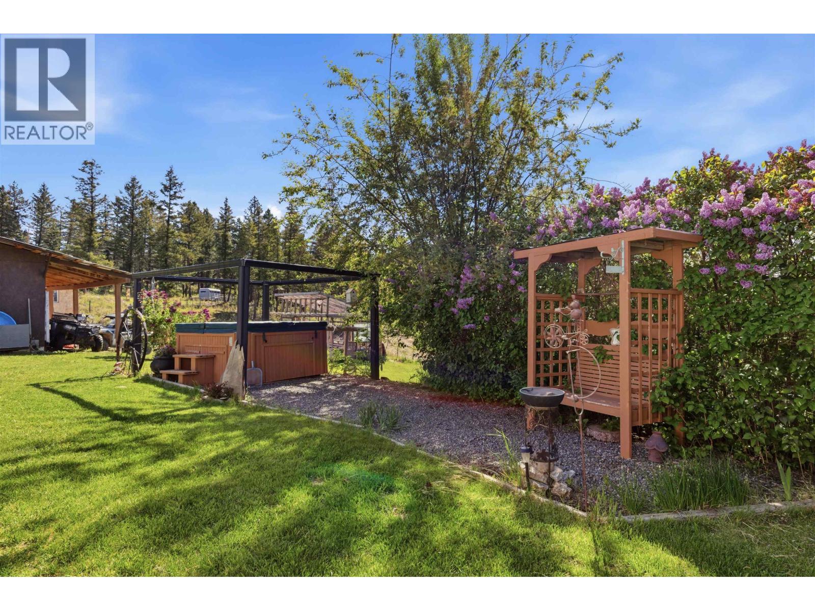 7593 MCCAULEY ROAD - 22