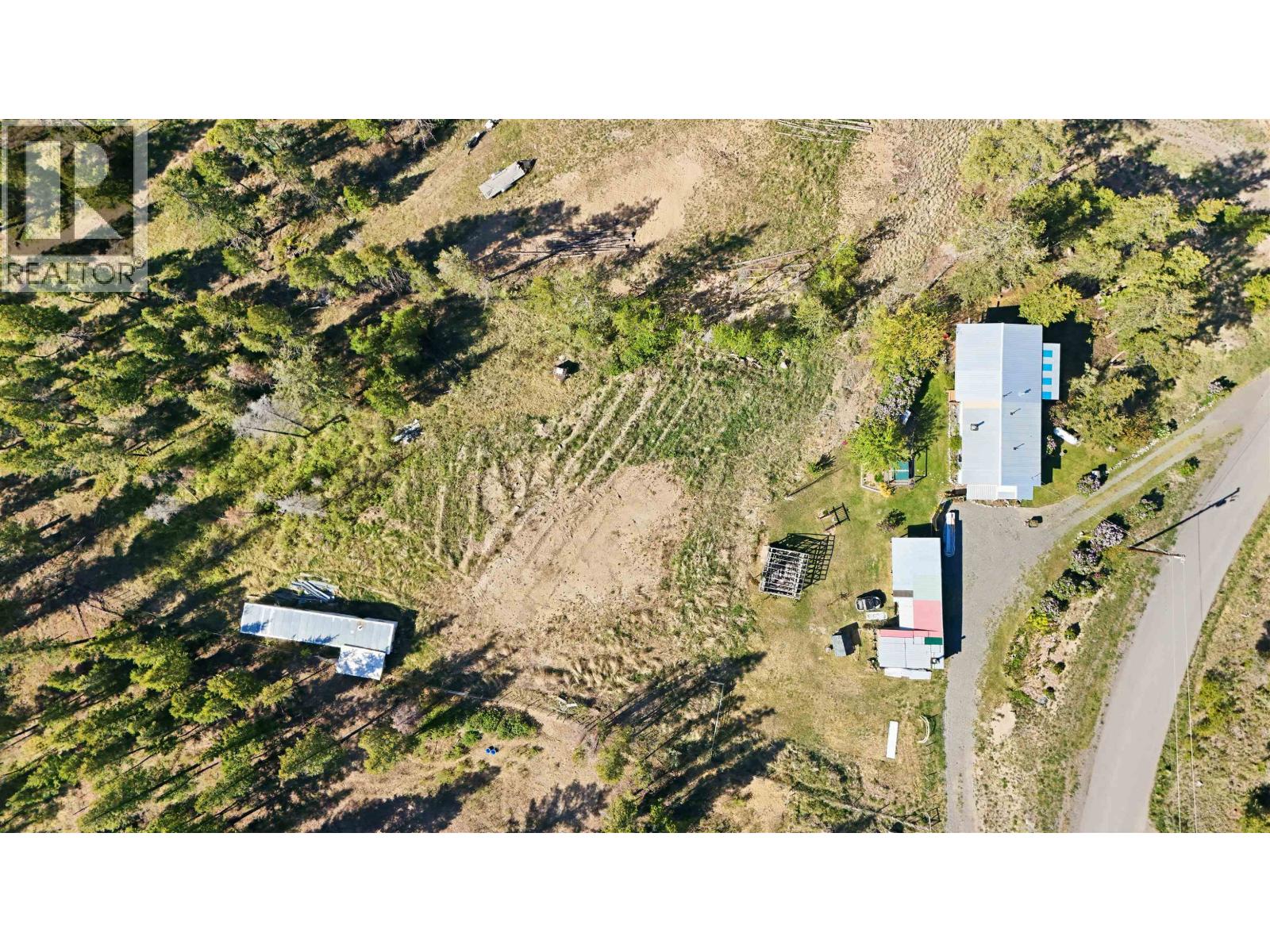 7593 MCCAULEY ROAD - 25