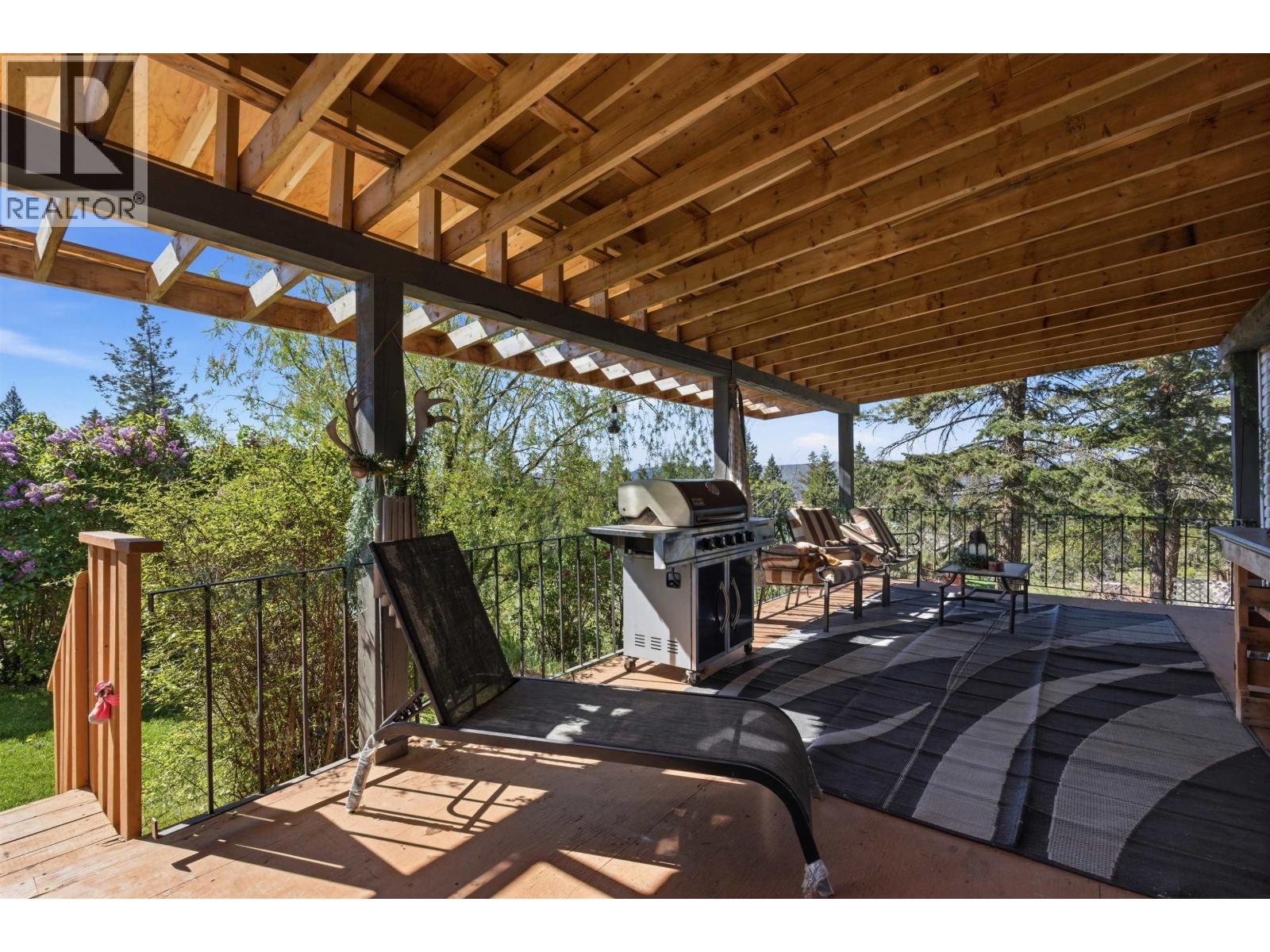 7593 MCCAULEY ROAD - 17