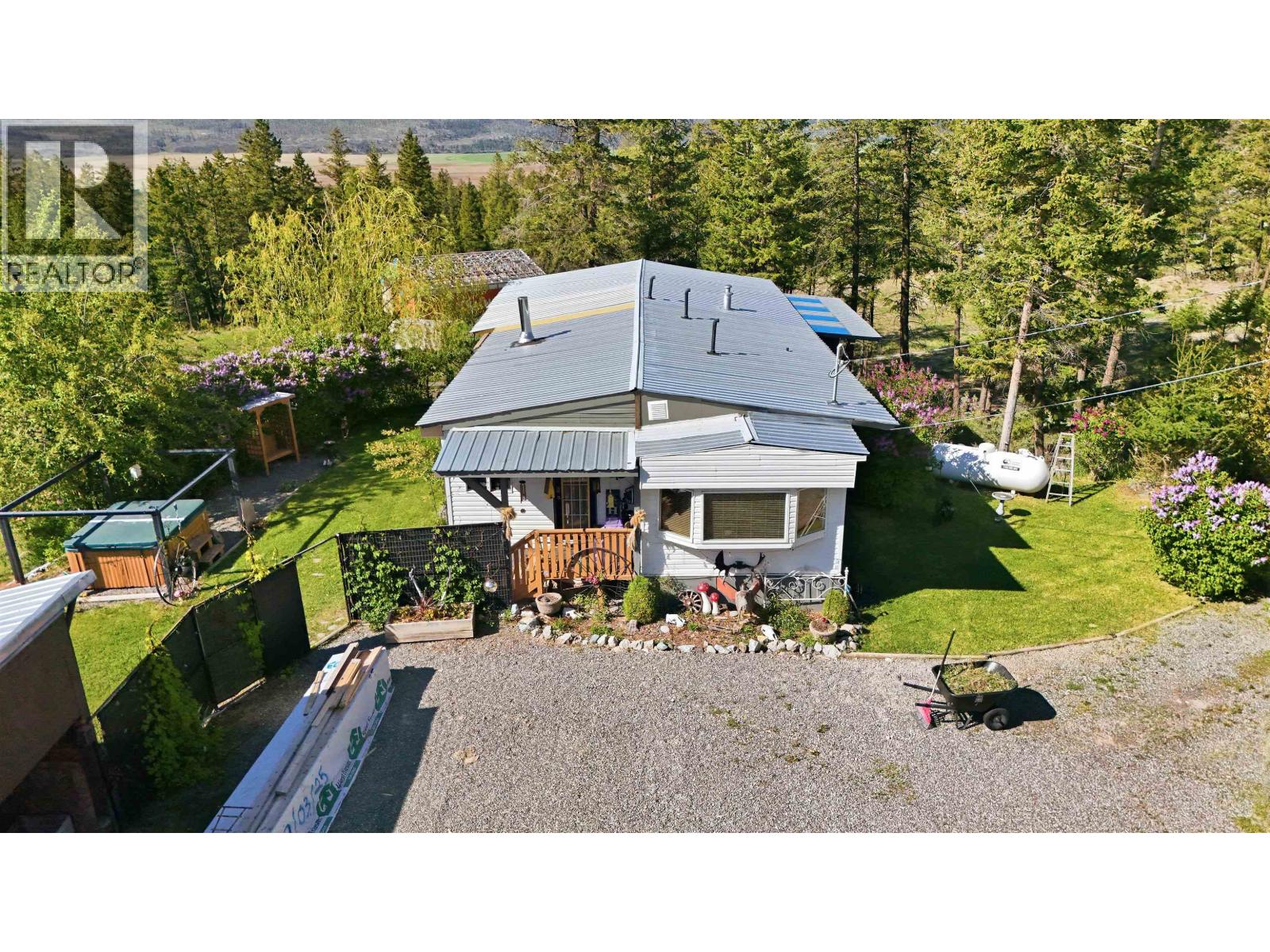 7593 MCCAULEY ROAD - 13