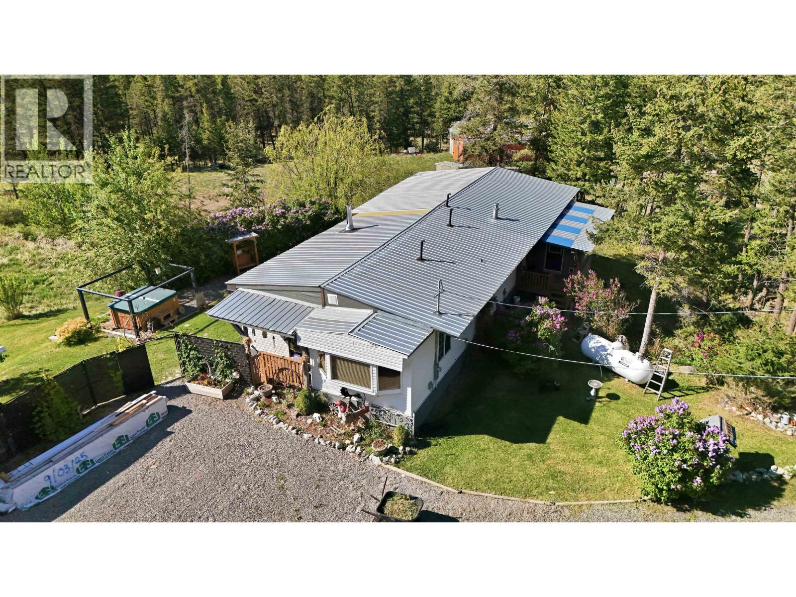 7593 MCCAULEY ROAD - 14
