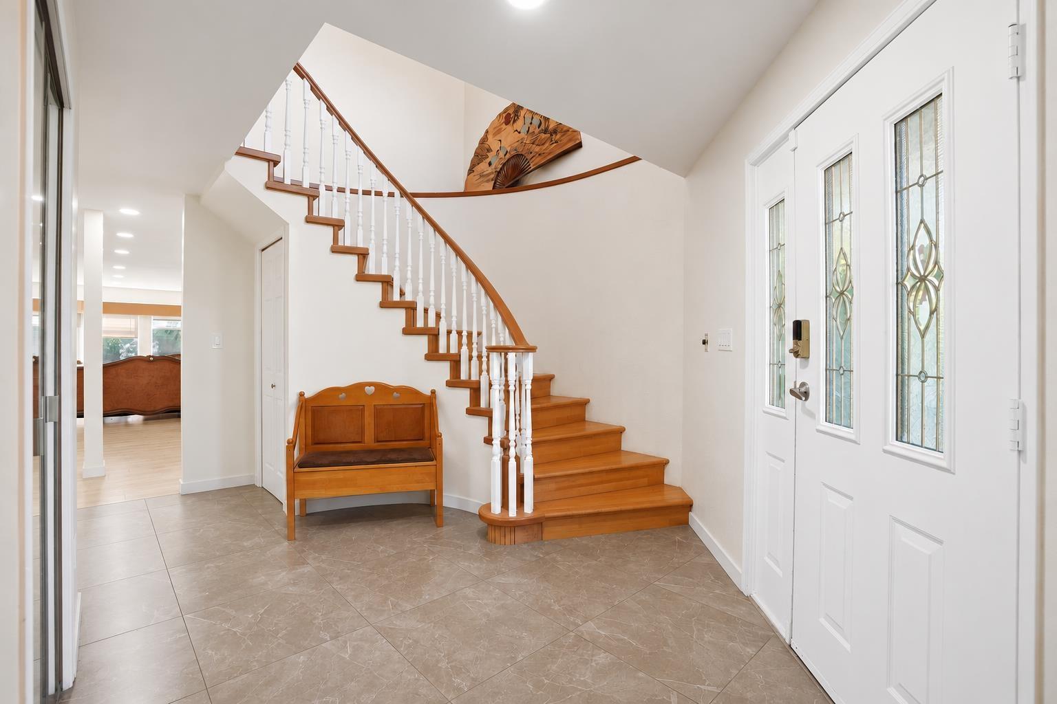 11142 85A AVENUE, Delta