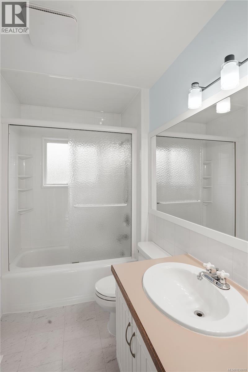 3922 Anton St - 12