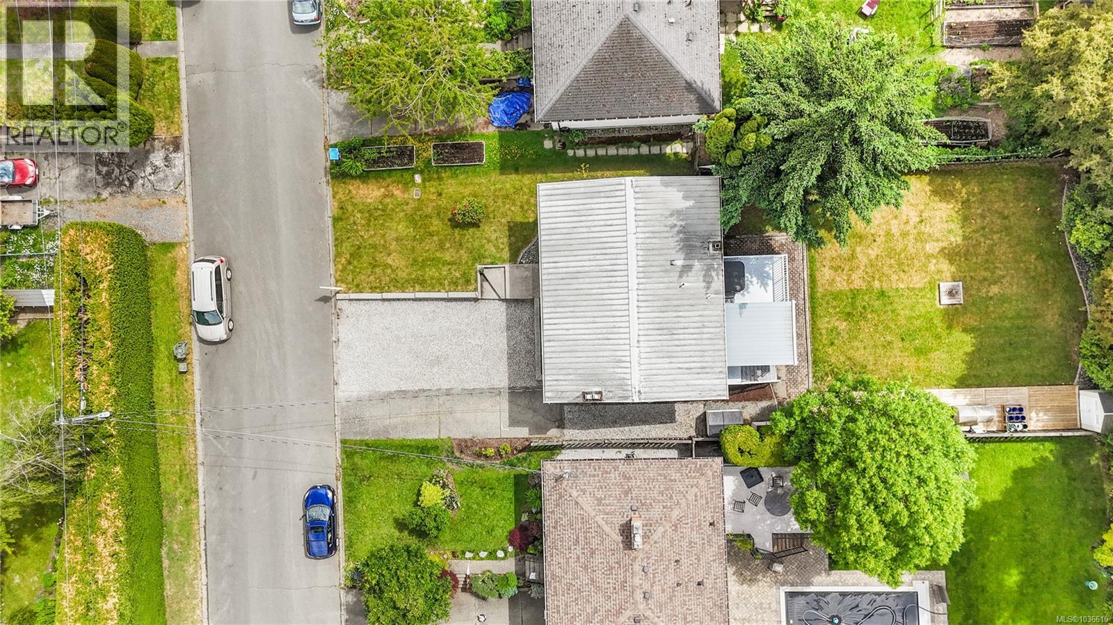 3922 Anton St - 31