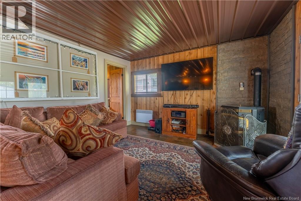 336 Ledge Road - 13