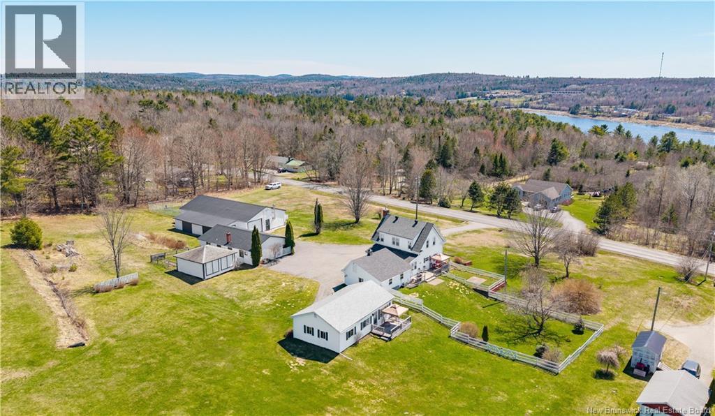 336 Ledge Road - 4