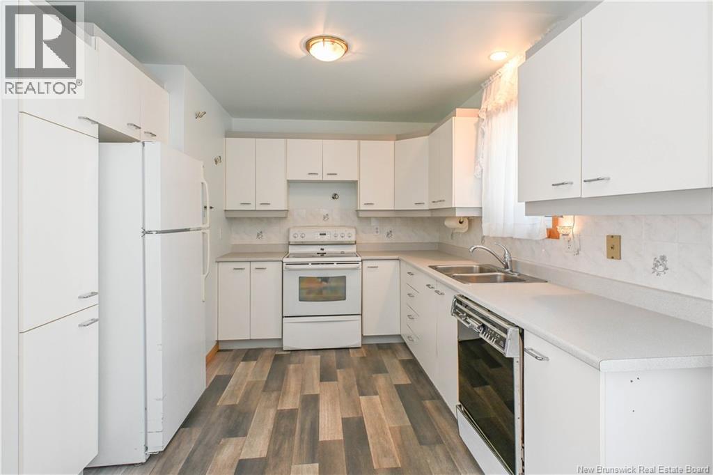 22 Jeanne D'Arc Street - 13