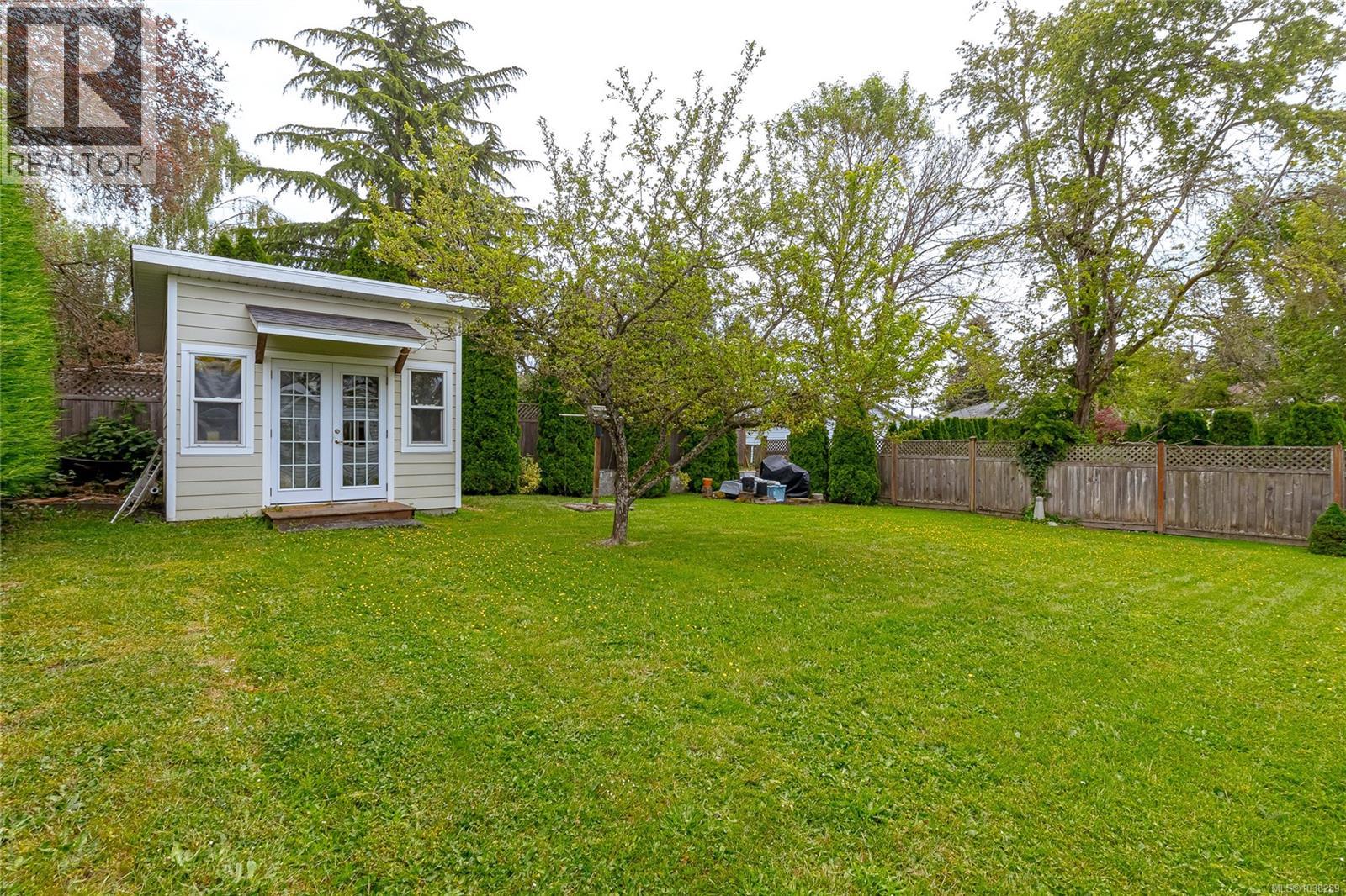 4127 Birtles Ave - 37