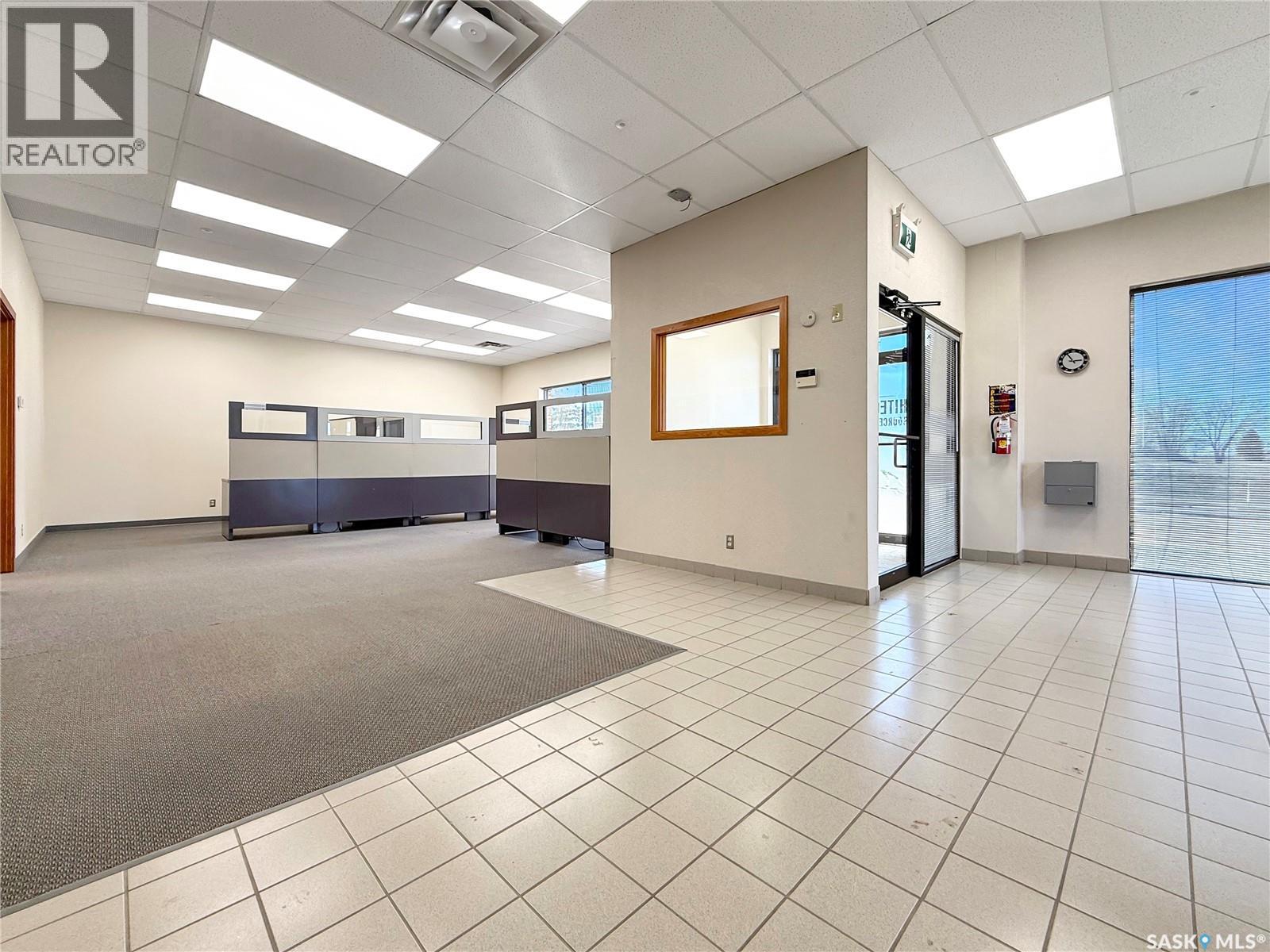 7&8 1071 Central AVENUE, Swift Current — photo 3