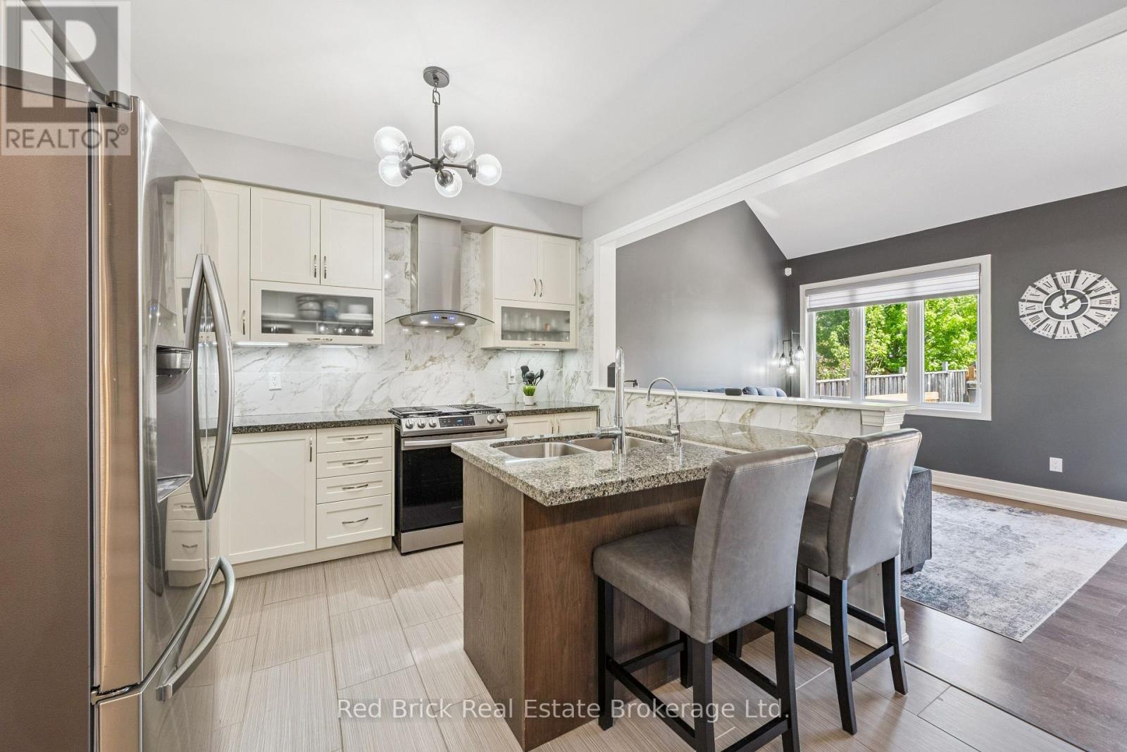 461 GREENWOOD DRIVE - 12