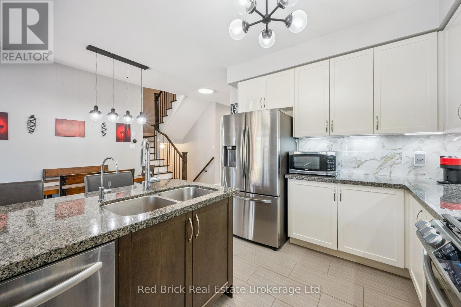 461 GREENWOOD DRIVE - 14