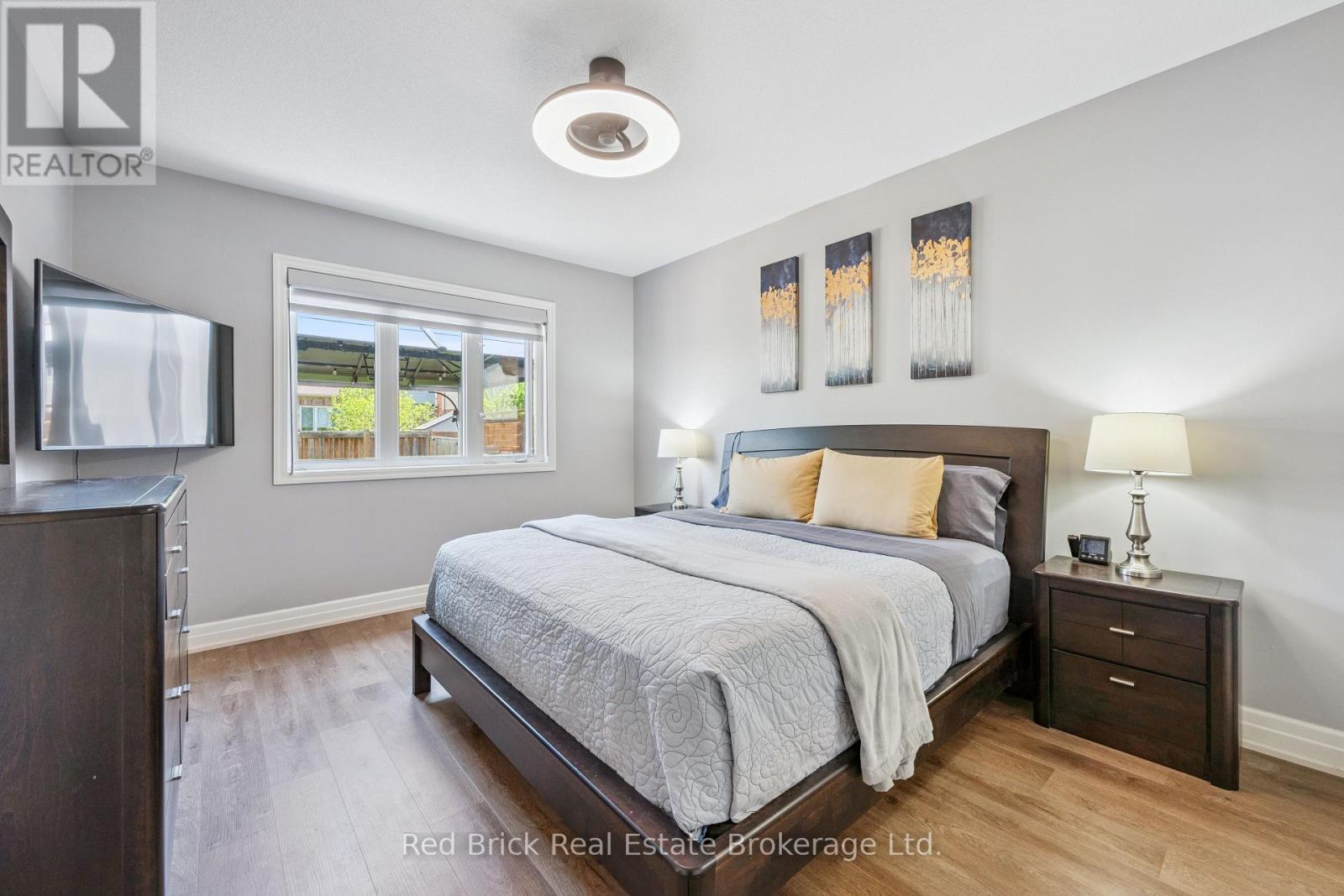 461 GREENWOOD DRIVE - 17