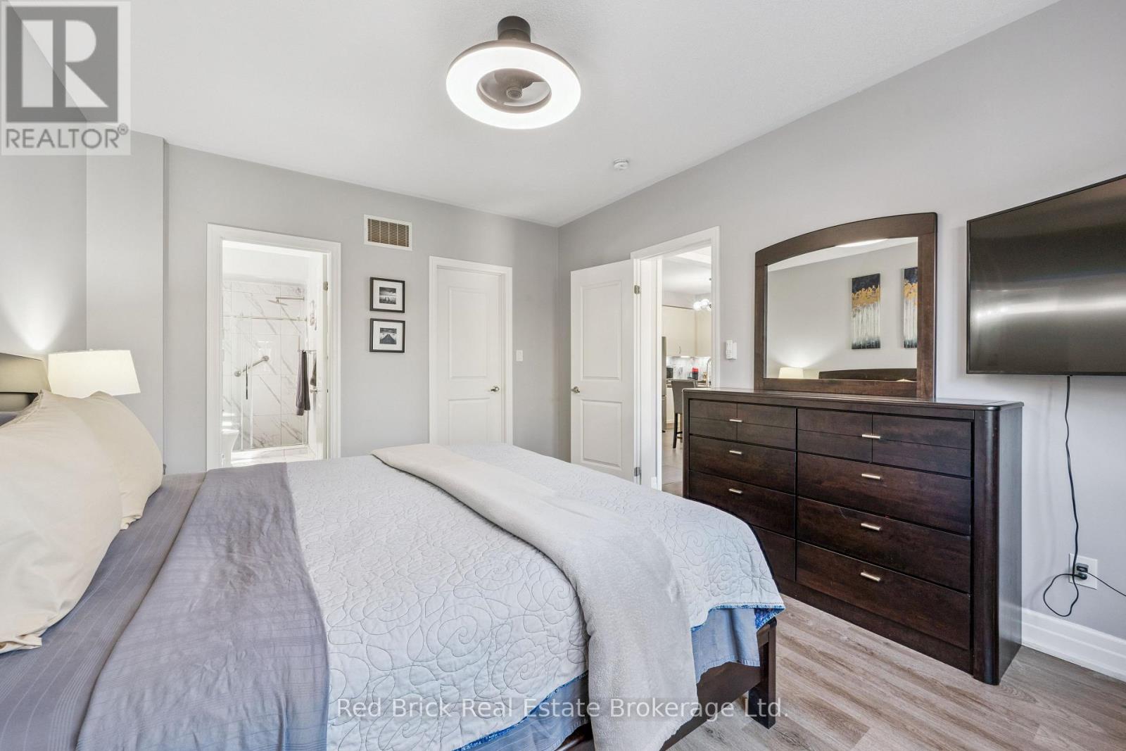 461 GREENWOOD DRIVE - 18