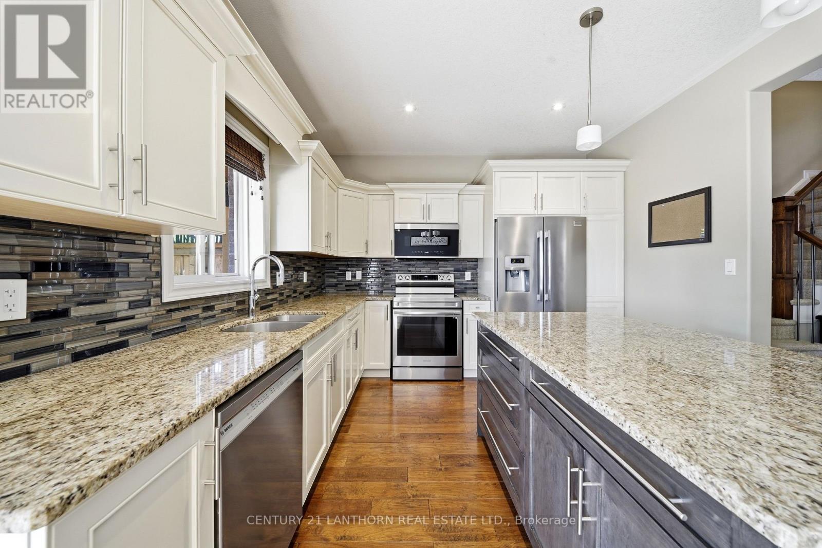 17 CAVENDISH DRIVE - 16