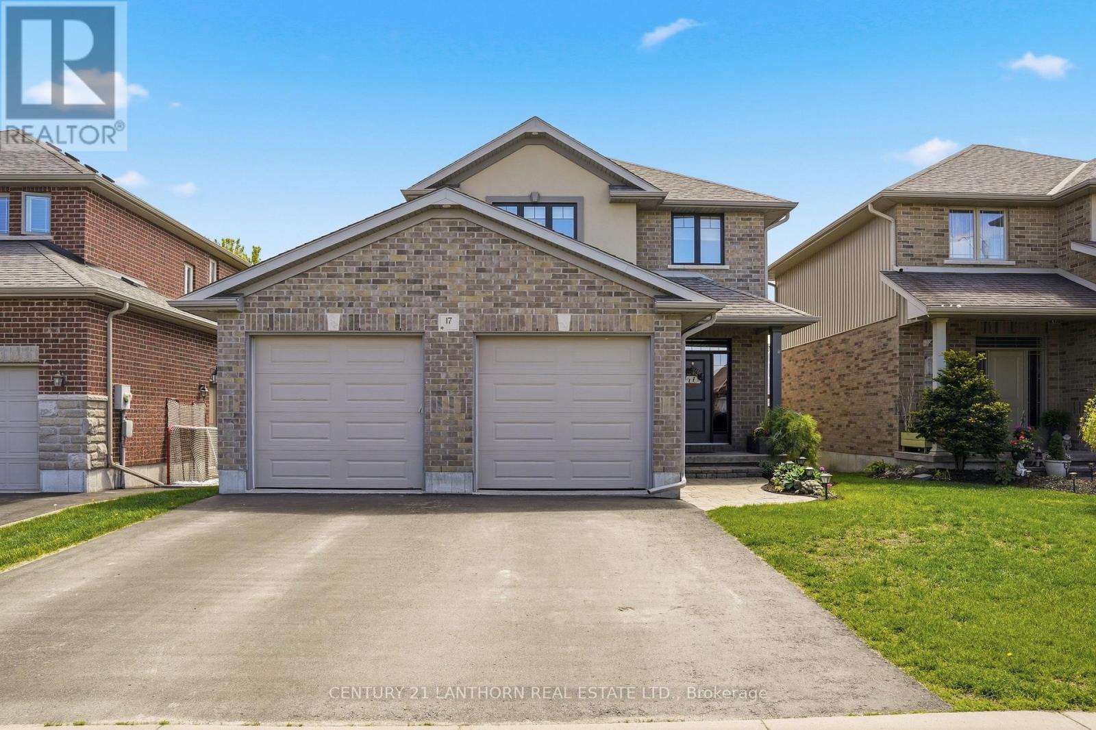 17 CAVENDISH DRIVE - 5
