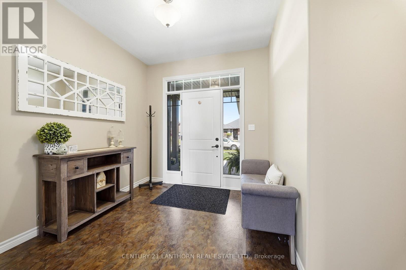 17 CAVENDISH DRIVE - 7