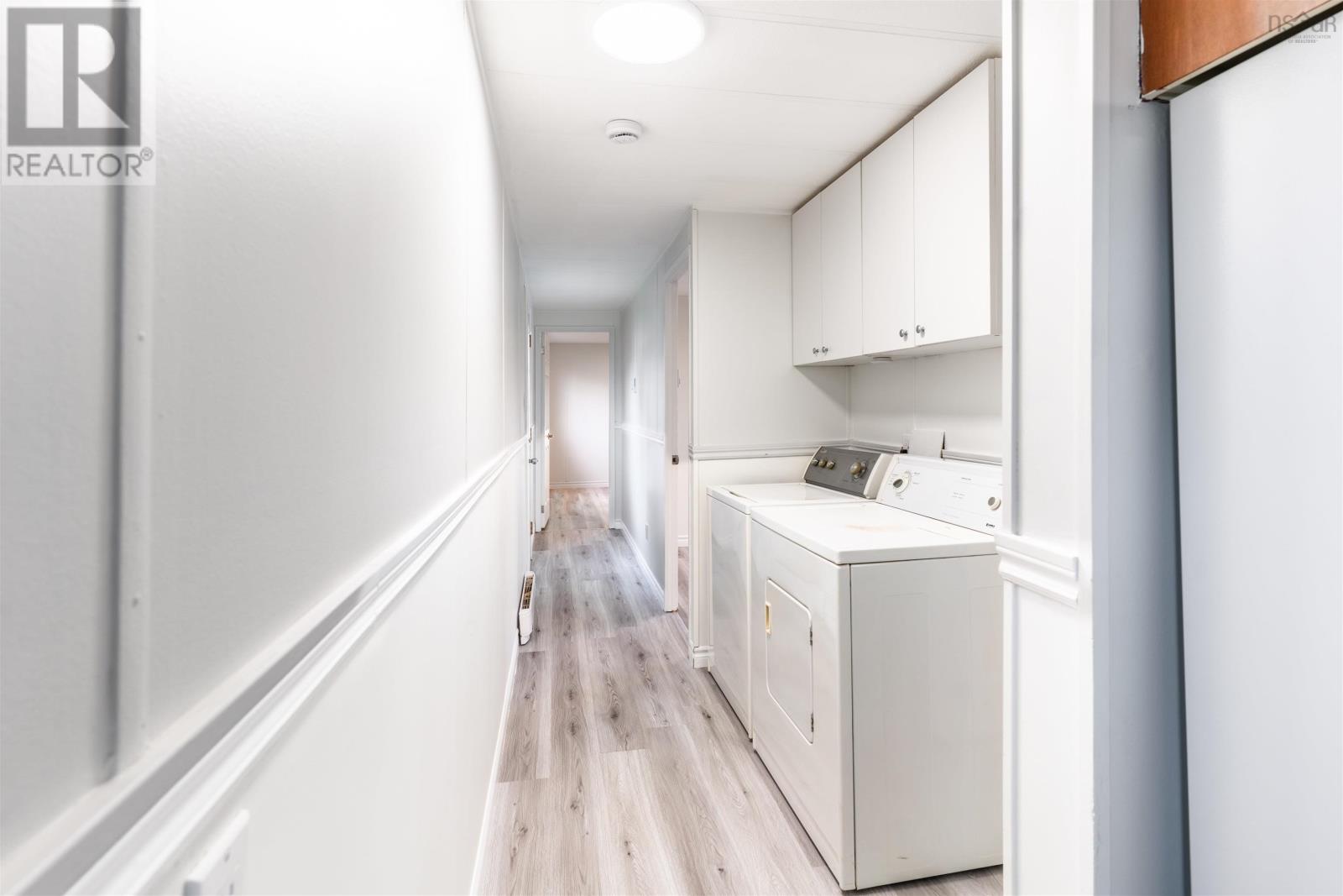 525 Thorn Avenue - 25