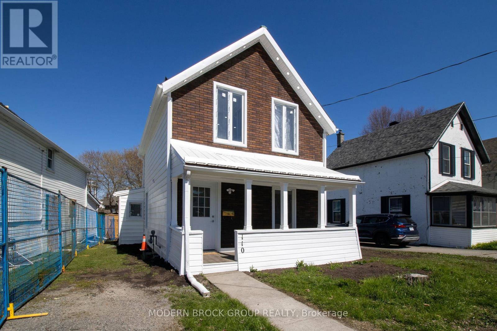 110 BROCK STREET - 1