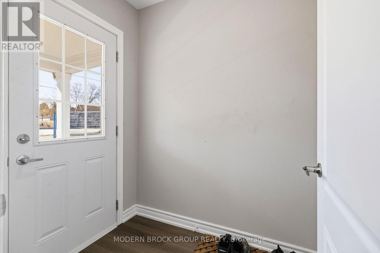 110 BROCK STREET - Image 6