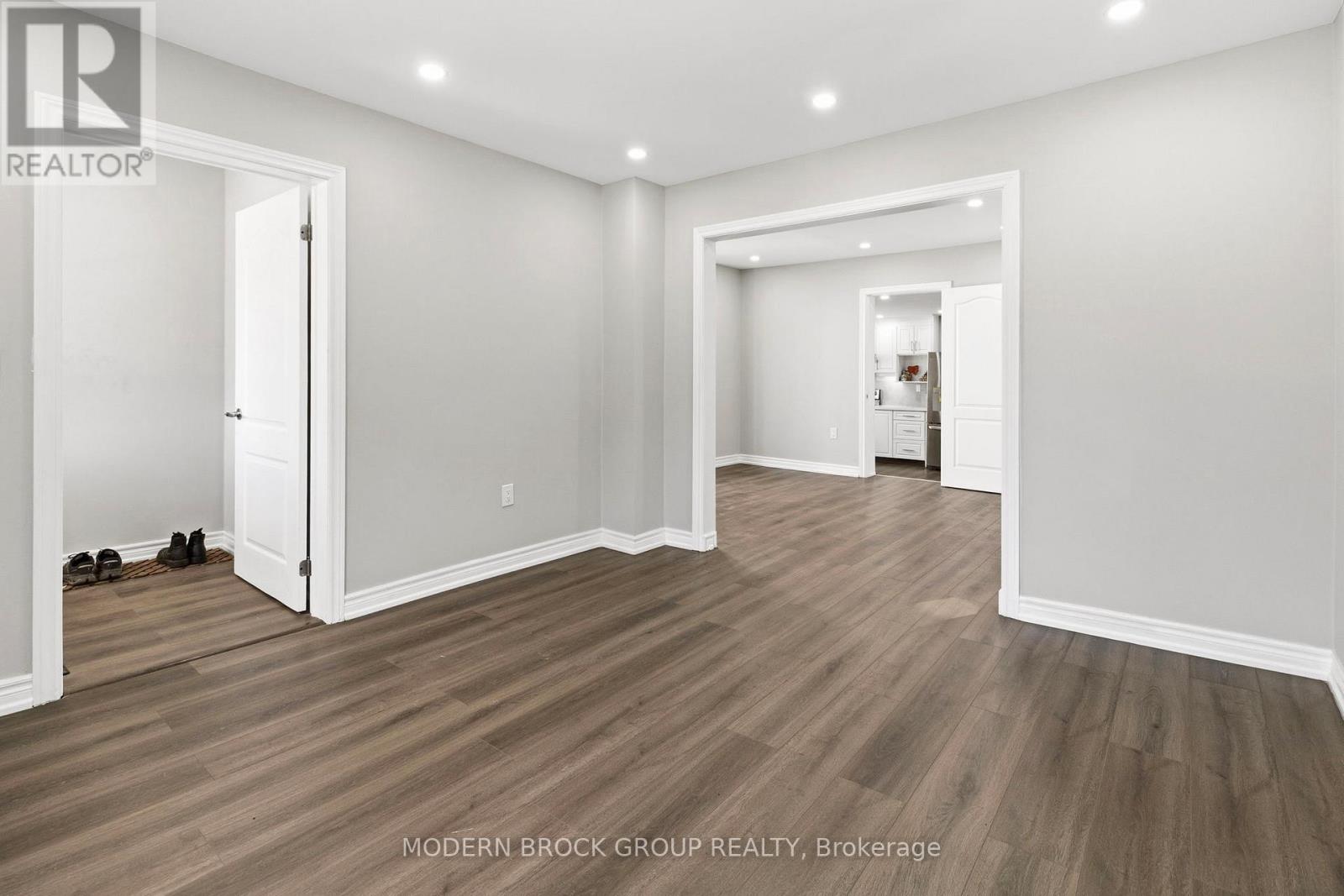 110 BROCK STREET - Image 8